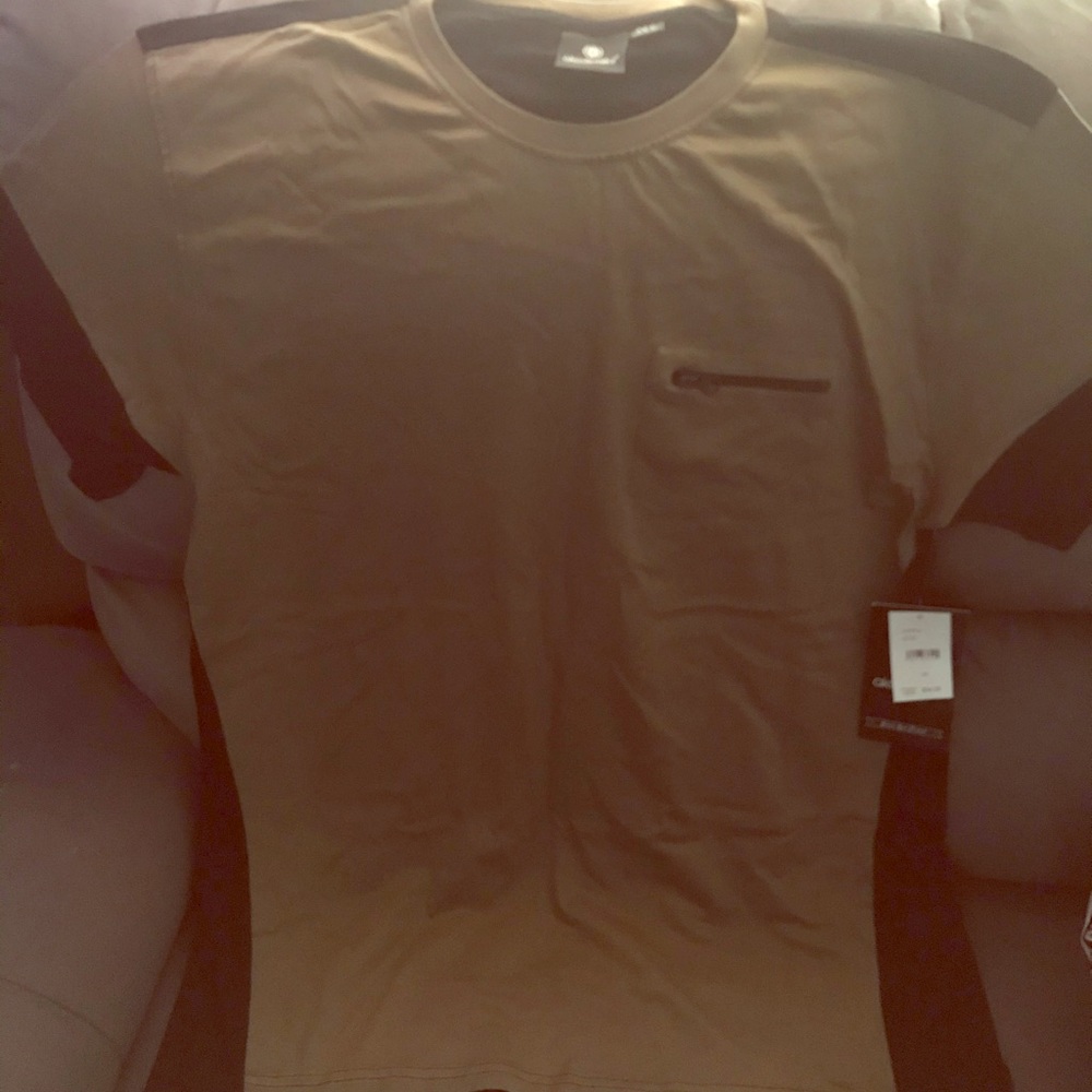 Men's shirt